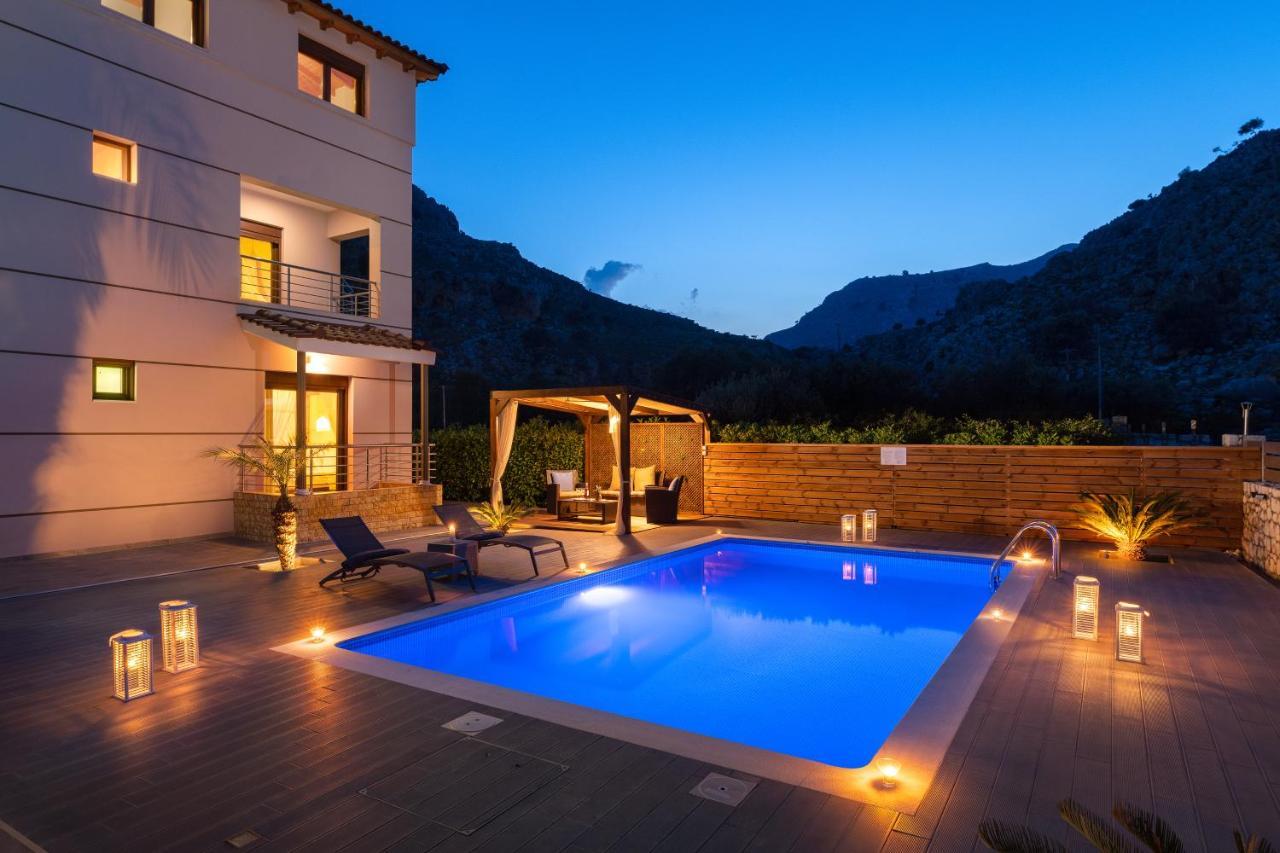 Costa Costa Villa - Luxury Villa Колимбия Екстериор снимка